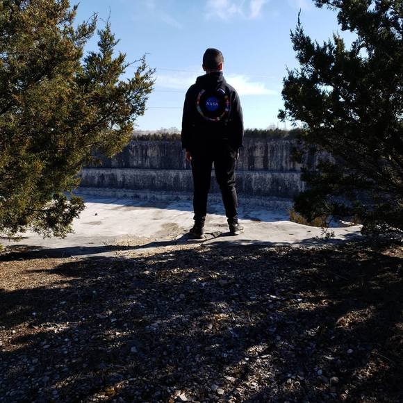 Meet your Posher, Iliy - Picture 1 of 1